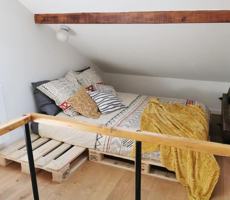 The Duplex Annecy Tgv; Vielle Ville Luaran gambar